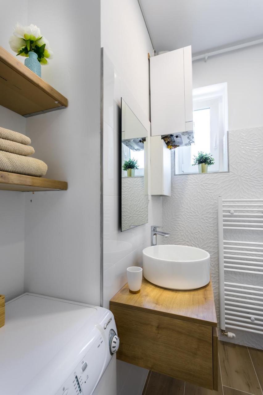 Go2Zagreb Chick Apartment Private Parking Available Exterior photo